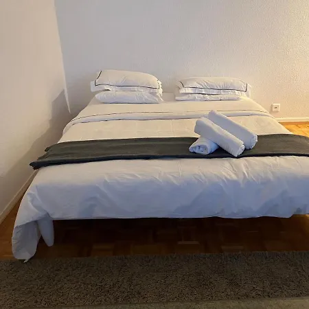 Beautiful 2 Minutes From The Train Station Lausanne